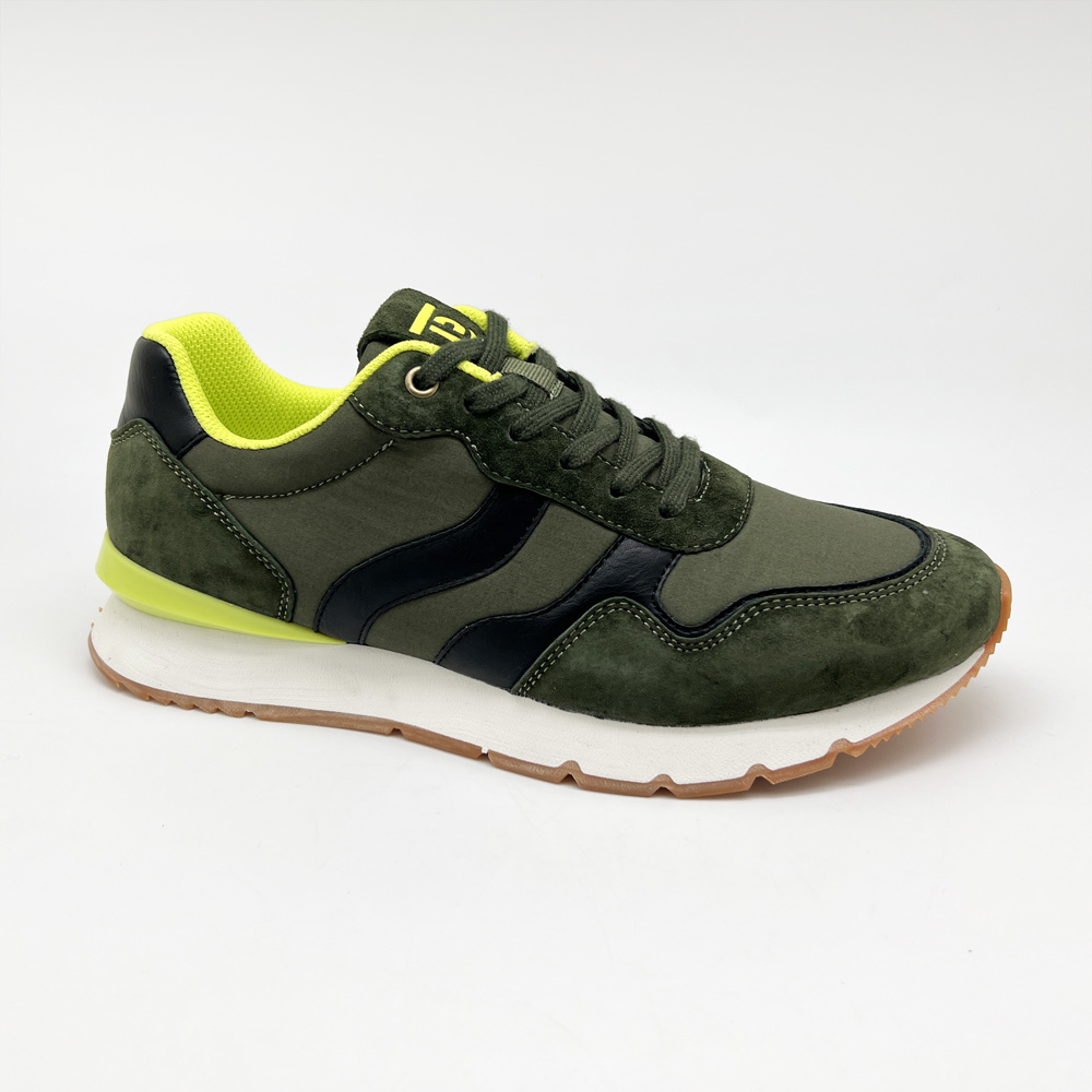 Lightweight Comfortable Breathable Walking Sneakers